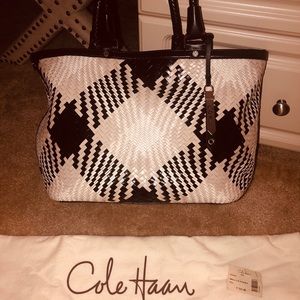 Cole Haan like new black n white tote